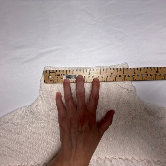 Gianni Bini Fringe Sweater High Neck Cream Color Size M - Picture 14 of 16